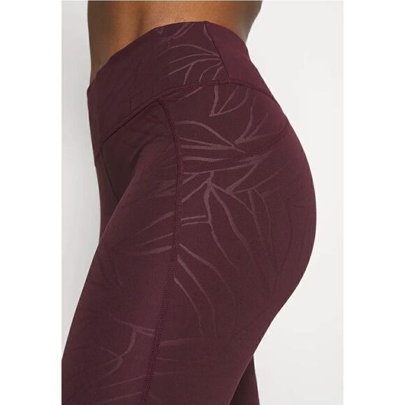 Sweaty Betty- All Day Emboss 7/8 Leggings 4 Way Stretch Leggings Maroon, Medium - Picture 5 of 13